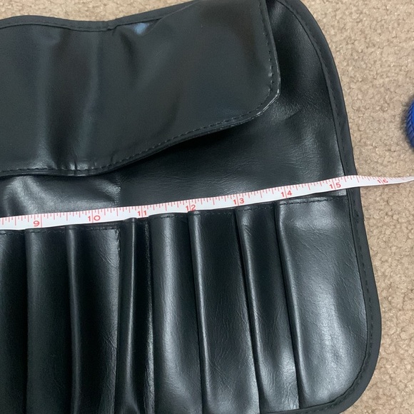 Makeup Brush Holder Faux Leather - Picture 4 of 7